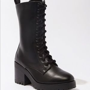 Lace up bootie
